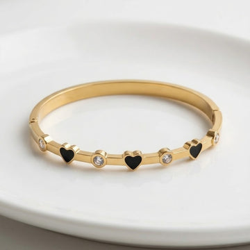 Black Heart Motif Bangle