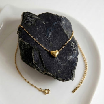 Dainty Heart Pendant Necklace