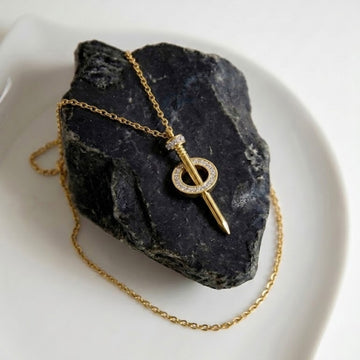 Nail & Circle Crystal Necklace