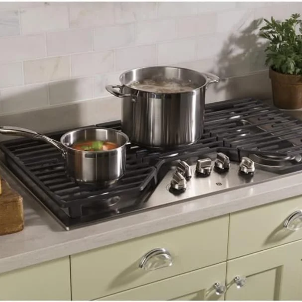 GE 36-Inch Built-in Gas Cooktops JGP5036SLSS