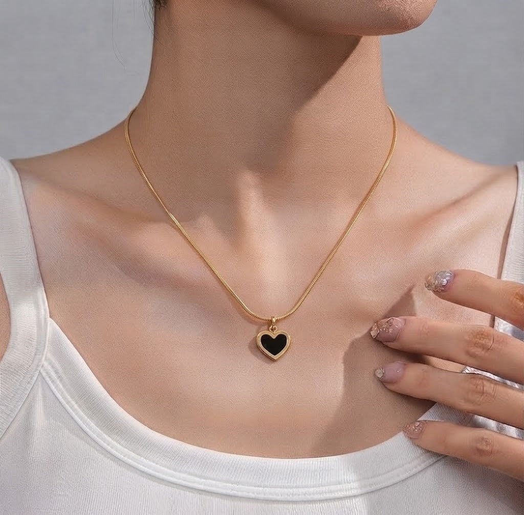 Minimalist Black Heart Necklace
